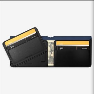 NWT Ekster Black Leather Modular Wallet